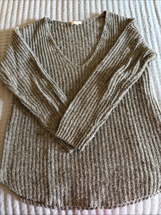 Abound Sweaters - Abound Heather Gray V-Neck Ribbed Sweater